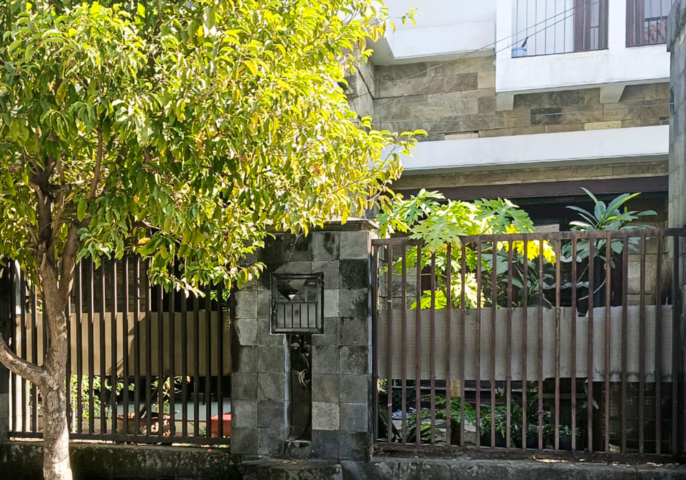 RUMAH DI KOTA SURABAYA - NPL422-3 - foto 3